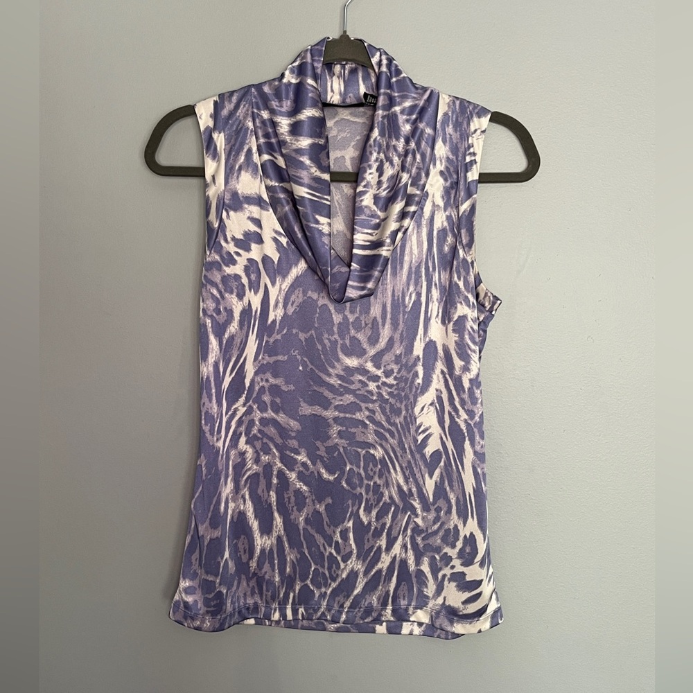 New York & Company Purple Animal Print Sleeveless Fitted Blouse - Size Meduum